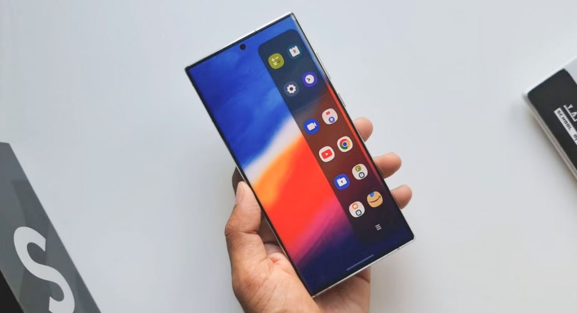 Hình ảnh cho danh mục Bí quyết dùng Edge Panel mở nhanh ứng dụng trên smartphone Galaxy chỉ một chạm